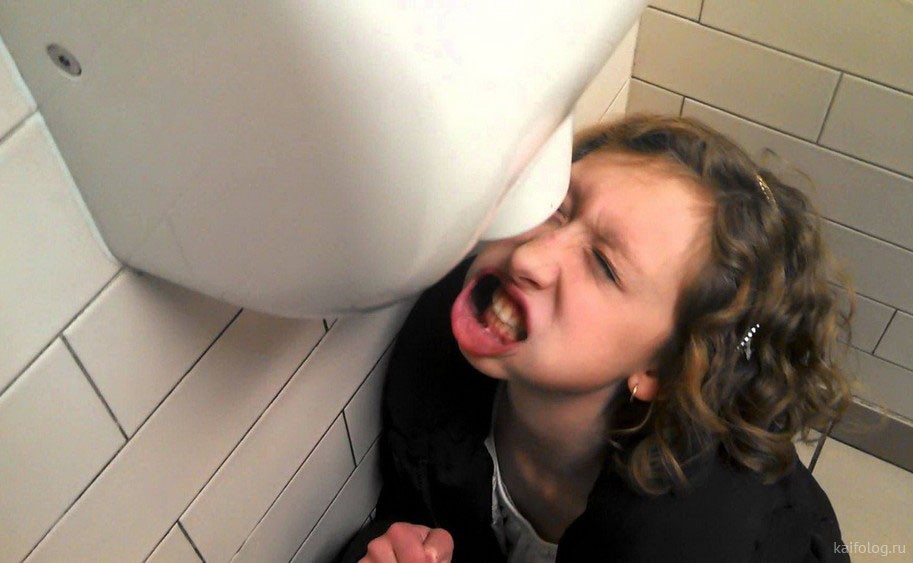 Девушка Занимается Сексом В Туалете