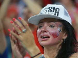 Поражению сборной России на ЧМ по футболу посвящается