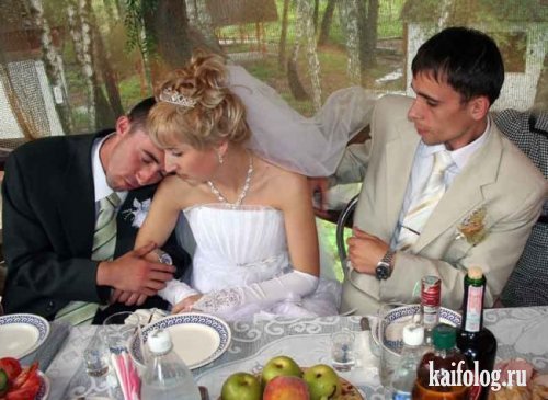 Прикольные свадебные фото (45 фото)