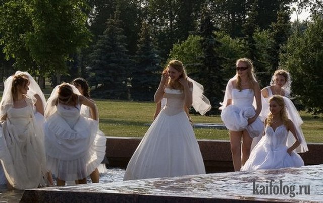 Невесты навеселе (33 фото)