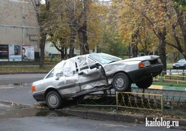Прикольные авто аварии (45 фото)