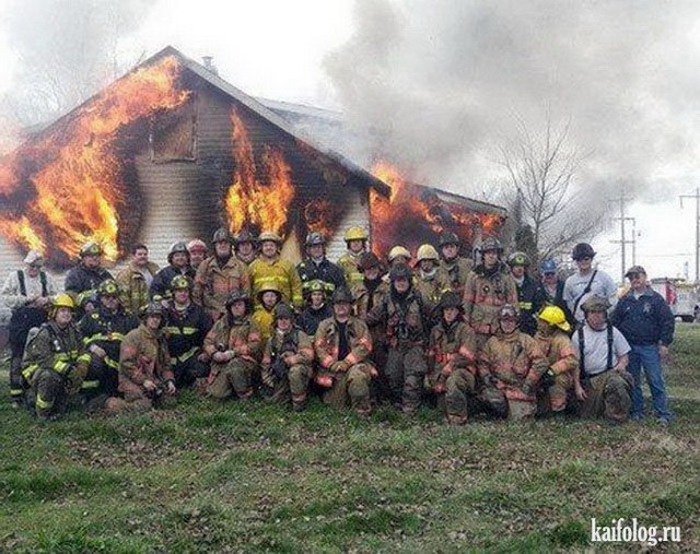 Прикольные пожарники (40 фото)