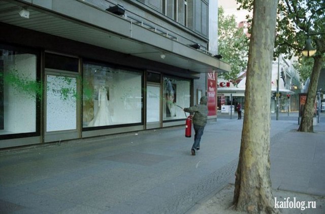 Уличные инсталляции Брэда Дауни (65 фото)
