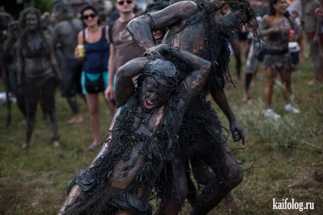 Карнавал грязи в Бразилии (45 фото)