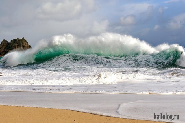 Морские волны (50 фото)